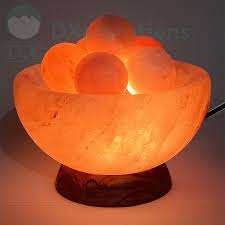 Lampe à sel en forme de fleur naturelle sculptée dans du sel rose de l'Himalaya artisanal - Product Image 3