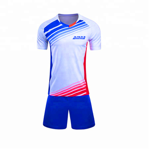 Kits de football de qualité supérieure, ensembles d'uniformes de football à col en V de couleur verte personnalisée - Product Image 3