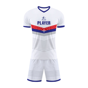 ชุดฟุตบอลปี 2026 คุณภาพสูง เสื้อฟุตบอลและกางเกงขาสั้นแบบมืออาชีพ ออกแบบโลโก้ได้ตามต้องการ ชุดฟุตบอลโพลีเอสเตอร์ 100% - Product Image 1