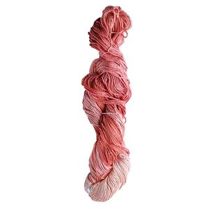 เส้นด้ายไหม - Product Image 1