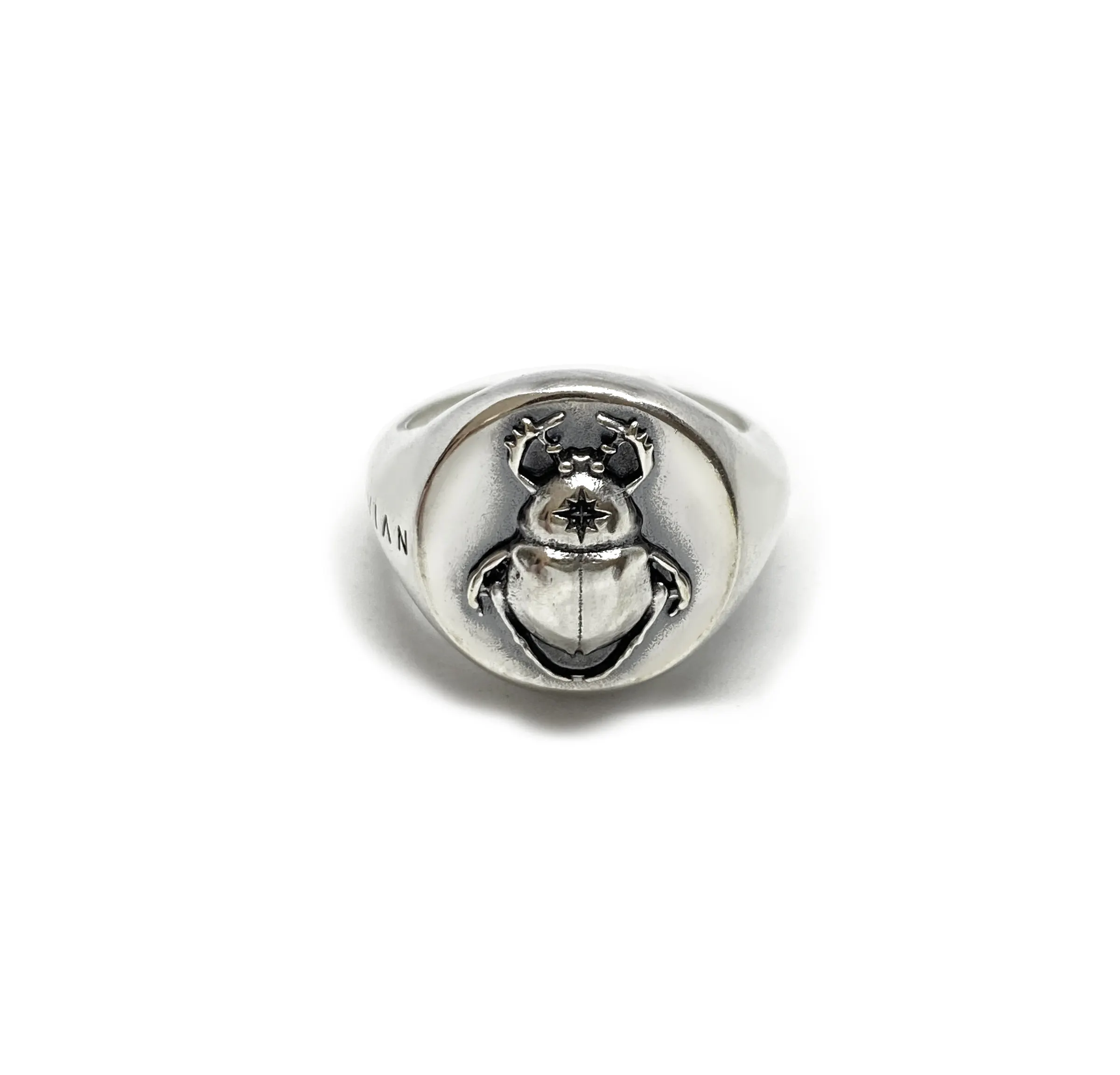 High quality Italian Beetle ring made by 925 sterling silver for fashion events