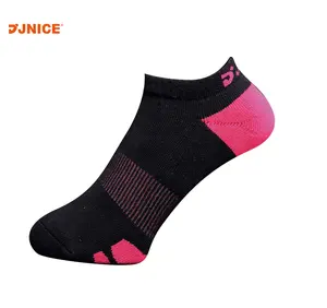 breathable custom soccer women socks with logo