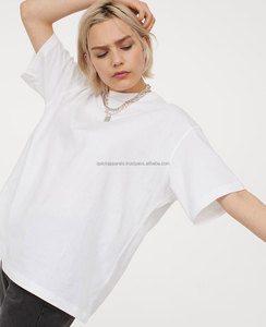 เสื้อยืดสตรีพรีเมียมผ้าฝ้ายสไตล์สตรีทแวร์ แบรนด์ส่วนตัว ไซส์พลัส ผลิตจากโรงงาน พร้อมป้ายทอแบบกำหนดเอง - Product Image 1