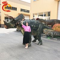Disfraz de Dinosaurio Triceratops Animado con Patas Ocultas, Estructura Metálica, Impermeable, para Uso en Interiores/Exteriores, Simulación para Centros Comerciales