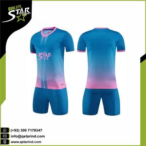 Uniforme de fútbol directo de fábrica, impresión por sublimación, diseño personalizado, 100% poliéster - Product Image 2