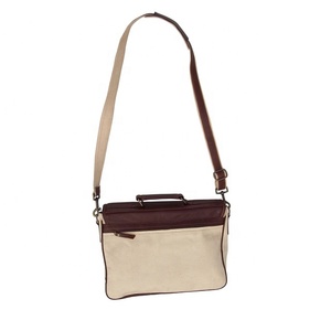กระเป๋าผ้าแคนวาส Messenger Bag - Product Image 5