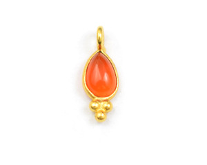 Pierres précieuses en cornaline avec forme de poire plaquée or Cadeau à la mode fait à la main pour son pendentif à caution unique - Product Image 1