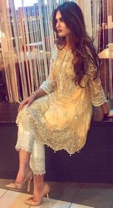 Robe pantalon Kurti en mousseline de soie élégante et élégante de style indie folk avec de riches broderies pour les fêtes et les mariages - Product Image 2