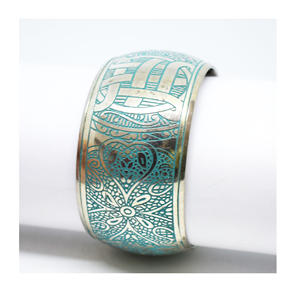 2010 août Bijoux pour foire internationale Montre un charme antique bracelet coloré pour les femmes Bracelets en métal texturé Bollywood - Product Image 3