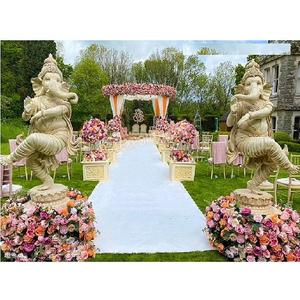 Statue de Ganesh debout pour mariage, taille réelle, décoration de mariage, aspect bois, statue de Ganesh dansant - Product Image 1