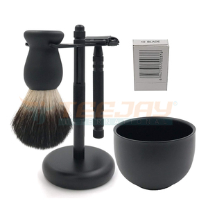 Wooden Shaving Set For Men <b>Smooth</b> foaming <b>brush</b> and Safety Razor with free shaving blades - Product Image 3