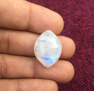 Cabochons de forme fantaisie lisse en pierre de lune arc-en-ciel naturelle 2020 fabricant en gros véritable de haute qualité - Product Image 4