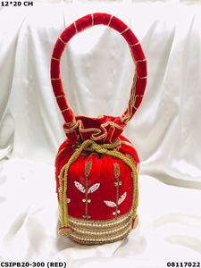 Sac de soirée Handcrafted Designer Ladies Bridal Potli Batua Matériel de velours luxueux - Product Image 4