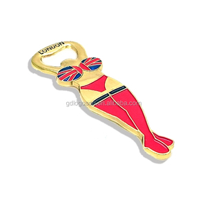 Ouvre-bouteille de bière en alliage de zinc émaillé avec motif Union Jack britannique, bikini rose fantaisie, souvenir sexy pour <span class=keywords><strong>femme</strong></span> - Product Image 1