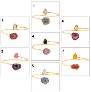 ของขวัญนำโชคสำหรับเด็กผู้หญิงกำไลข้อมือหินควอตซ์สีฟ้าธรรมชาติกำไลข้อมือชุบทอง18K แบบปรับแต่งได้ - Product Image 2