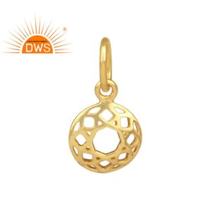 Pendentif en argent plaqué or 18k, forme ronde, fait à la main, bijou de styliste, 1 pièce - Product Image 1