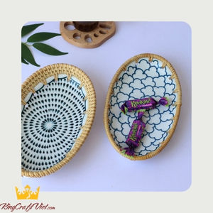 Exportateur en vrac du Vietnam pendaison de crémaillère présente en céramique et rotin tissé à la main plateau de service décor de Table stockage des aliments - Product Image 4