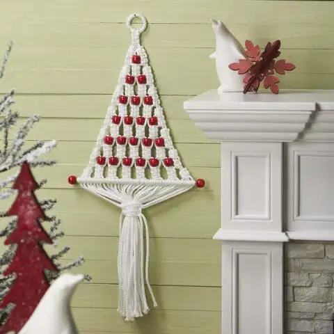 Hot Selling Macrame Christmas Tree Hand Woven Wall Hanging Decorative Wall Art Home Decor Accessories