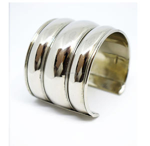 Venta caliente pulsera de plata brazalete de Metal de estilo brazalete de la joyería brazalete de brazalete abierto pulsera en tres tonos - Product Image 5