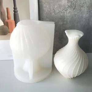 J1183手作りの不規則なスパイラル大豆ワックス型幾何学的なラインアート渦巻き波状シリコン型スパイラル花瓶デザインキャンドルモールド