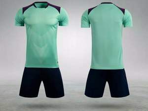 Uniforme d'arbitre de football 2018-19, dernier design, matériau personnalisé, séchage rapide, avec impression par sublimation numérique - Product Image 3