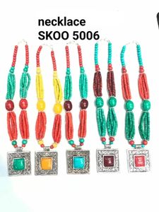 Collier grand format ethnique bohème vintage indien SK NOOR and SONS 2021, collier bib coloré pour femmes, bijoux en pierres précieuses en forme de cœur, cadeaux pour la création de bijoux - Product Image 2