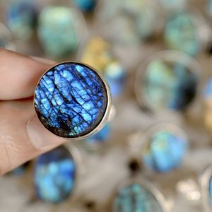 Wholesale Labradorite Druzy Silver <b>Rings</b> <b>Arabic</b> <b>Ring</b> Glow <b>Rings</b> Natural Blue Labradorite Wholesale Handmade Overlay Gemstone - Product Image 5