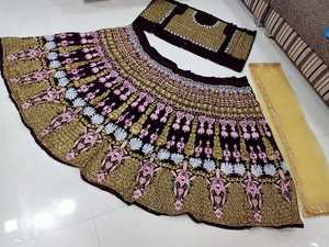 Bordado de moda Trabajo de secuencia pesada Nueva colección Aspecto de moda Georgette Ropa de niñas indias Precio bajo Lahenga Choli Étnico - Product Image 2