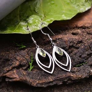 Pendientes colgantes finos de marca de diseñador famoso de lujo de 1,9 \ ", pendientes colgantes de peridoto Natural de 92,5 gramos de peso de Plata de Ley 4,5 - Product Image 2