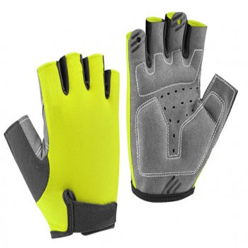 สีเหลือง