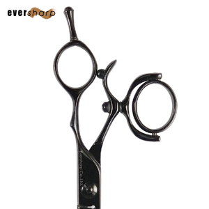 5.5 pouces 440C Ciseaux de coiffeur Ciseaux amincissants Ciseaux de coiffeur pivotants - Product Image 4