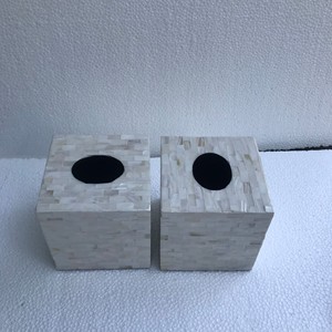 Caja de pañuelos de mosaico de lujo con incrustación de perla madre - Product Image 2