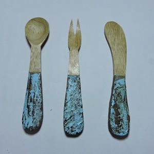 4-Piece Luxury Flatware Set Natural Wood and Resin Handle for Home Hotels Restaurants Handcrafted Cheese Cutting Tool Utensils - Product Image 4