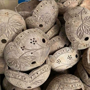 High Quality <b>Silver</b> Metal Coconut Shaped Tealight <b>Candlestick</b> Holder Easy Make Home Christmas Decoration Wood Lanterns Candle - Product Image 5