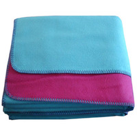 Couverture de voyage personnalisable en polaire brossée 100 % polyester durable, anti-boulochage, ignifuge, unie, style vintage, pour compagnies aériennes