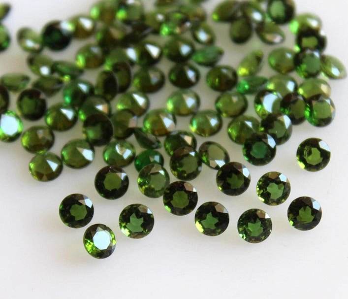 สีเขียว