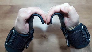 ตะขอยกน้ำหนักแบบมืออาชีพที่กำหนดเองและสายรัดข้อมือแบบดึงขึ้นได้โมเดลที่กำหนดเอง - Product Image 2