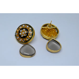 ต่างหูห่วงแบบติดหูประดับหินทองเหลืองเคลือบด้านสีทองมีนาการี ดีไซน์สวยงามทันสมัย เหมาะสำหรับงานปาร์ตี้ สำหรับเด็กผู้หญิงและสตรี - Product Image 2