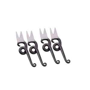 Juego de queso de metal, tenedor en plata acabado con mango de diseño trenzado negro para uso en la cocina y servir alimentos - Product Image 1