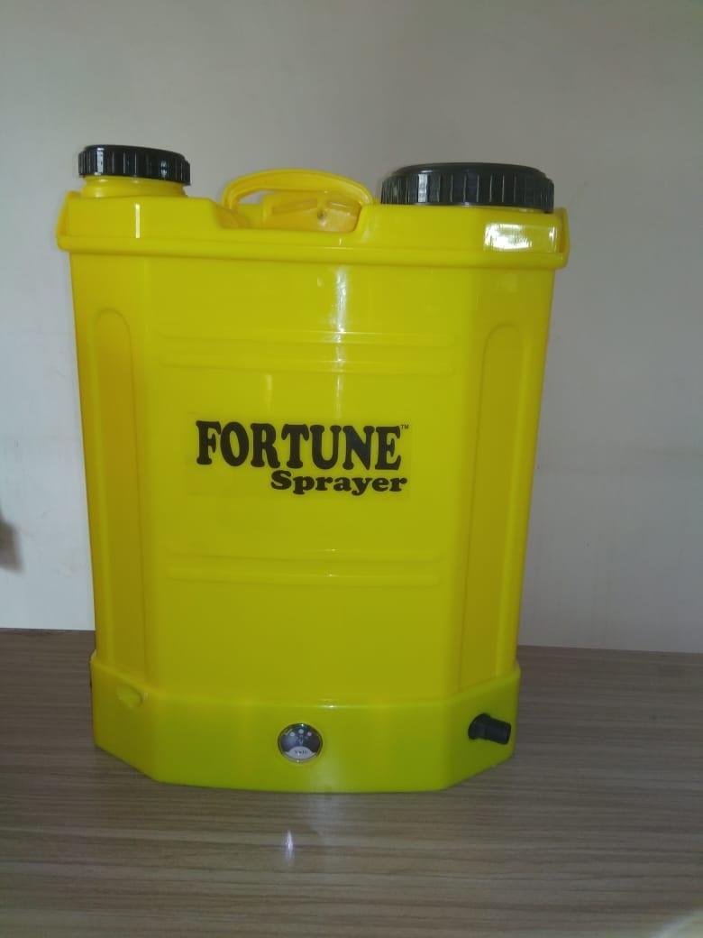 สีเหลือง