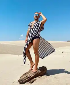 Balayı rahat plaj elbiseler bayanlar için giyim Rayon batik seksi kısa Kaftan elbise Cover Up