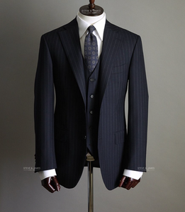 Costumes d'affaires sur mesure Steve James ODM 100 % laine pour hommes, col cranté, fermeture simple boutonnage, respirants et infroissables - Product Image 4