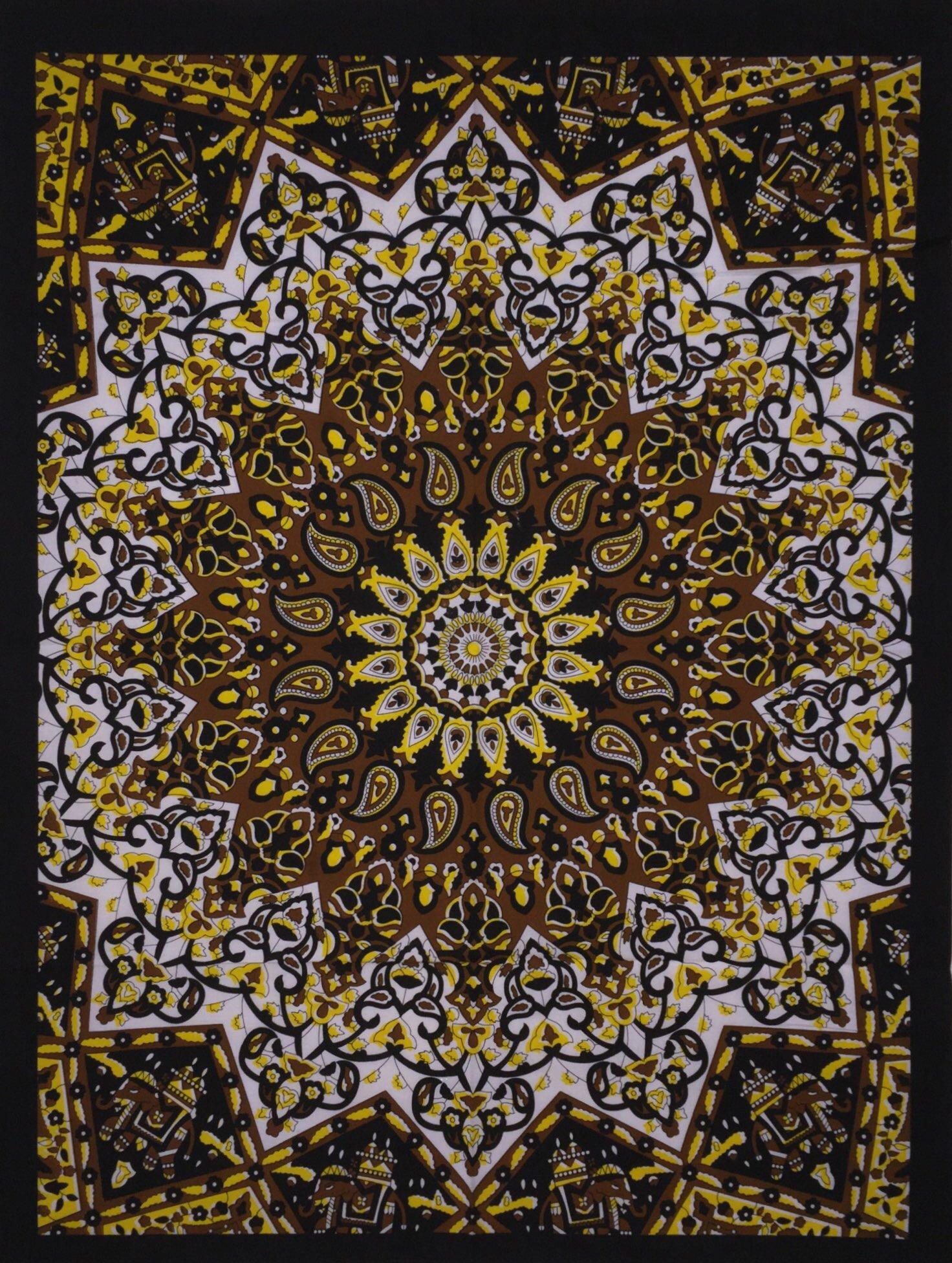 สีเหลือง