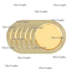 Plaque de chargeur de la plus grande qualité Plaque de chargeur martelée en métal couleur or sous la plaque pour le mariage et l'hôtellerie - Product Image 2