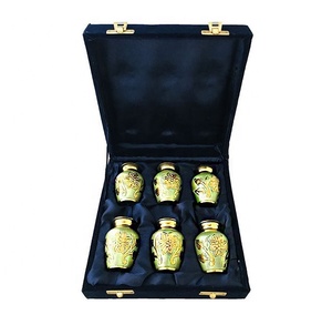Vente chaude de haute qualité fabriqué à la main prêt à expédier souvenir de crémation en laiton pour les restes humains - Product Image 6