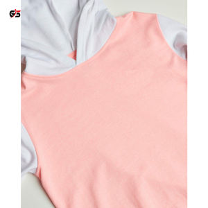 Ensemble de 2 pièces de jogging pour femmes, streetwear athlétique, survêtement en polyester, coton et molleton, logo personnalisé et léger - Product Image 3