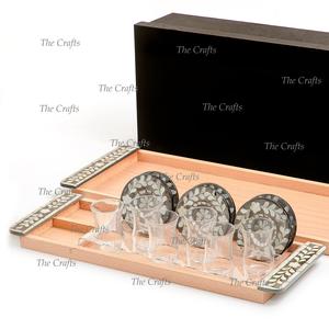 Plateau de service de dessert de conception attrayante dans le plateau de service de nourriture en bois avec le caboteur pour l'utilisation de maison et de restaurant - Product Image 4