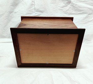 Urna Funeraria Moderna de Estilo Americano para Adultos, Acabado Natural en Madera, Suministros Funerarios a Precio Competitivo para Cenizas Humanas - Product Image 2