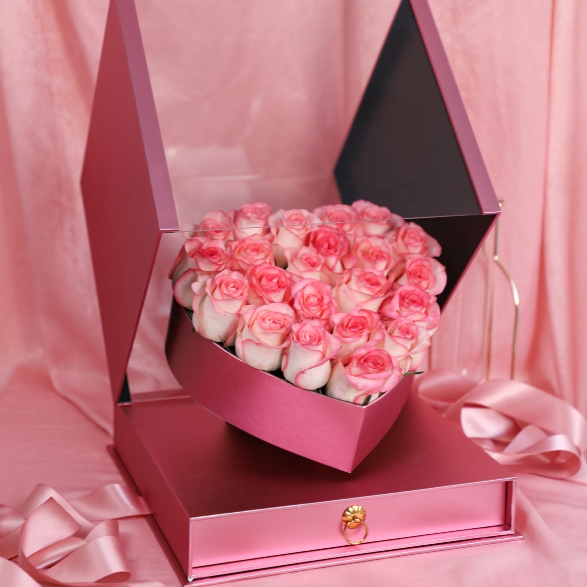 Luxe Vierkante Acryl Volledige Venster Bloem Doos Binnen Hartvormige Rose Doos Valentijnsdag Gift Box Met Lade En lint