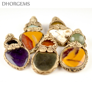 Colgante de piedras preciosas naturales de estilo religioso para hombre, collar de piedras preciosas en forma de lágrima, arcilla polimérica, venta al por mayor para bodas - Product Image 2